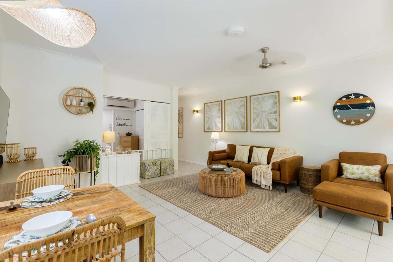 Oasis Luxe On Macrossan Street - Stylish Residence Порт Дуглас Экстерьер фото