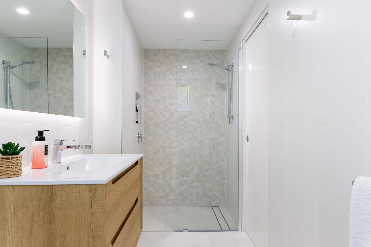 Oasis Luxe On Macrossan Street - Stylish Residence Порт Дуглас Экстерьер фото